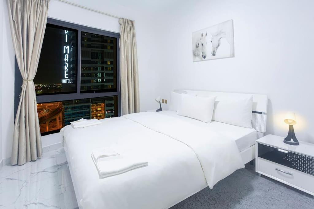 Luxury 2 Bedroom Apartment In Dubai Marina & Jbr Beach Екстериор снимка
