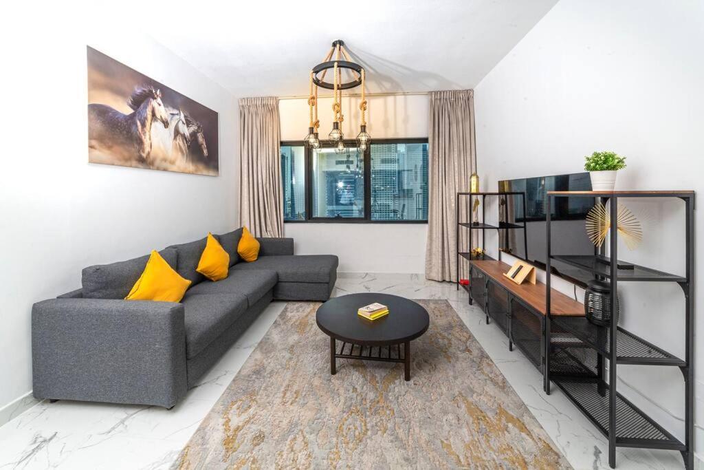 Luxury 2 Bedroom Apartment In Dubai Marina & Jbr Beach Екстериор снимка